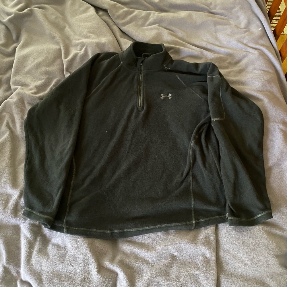 Mens Under Armour fleece half zip